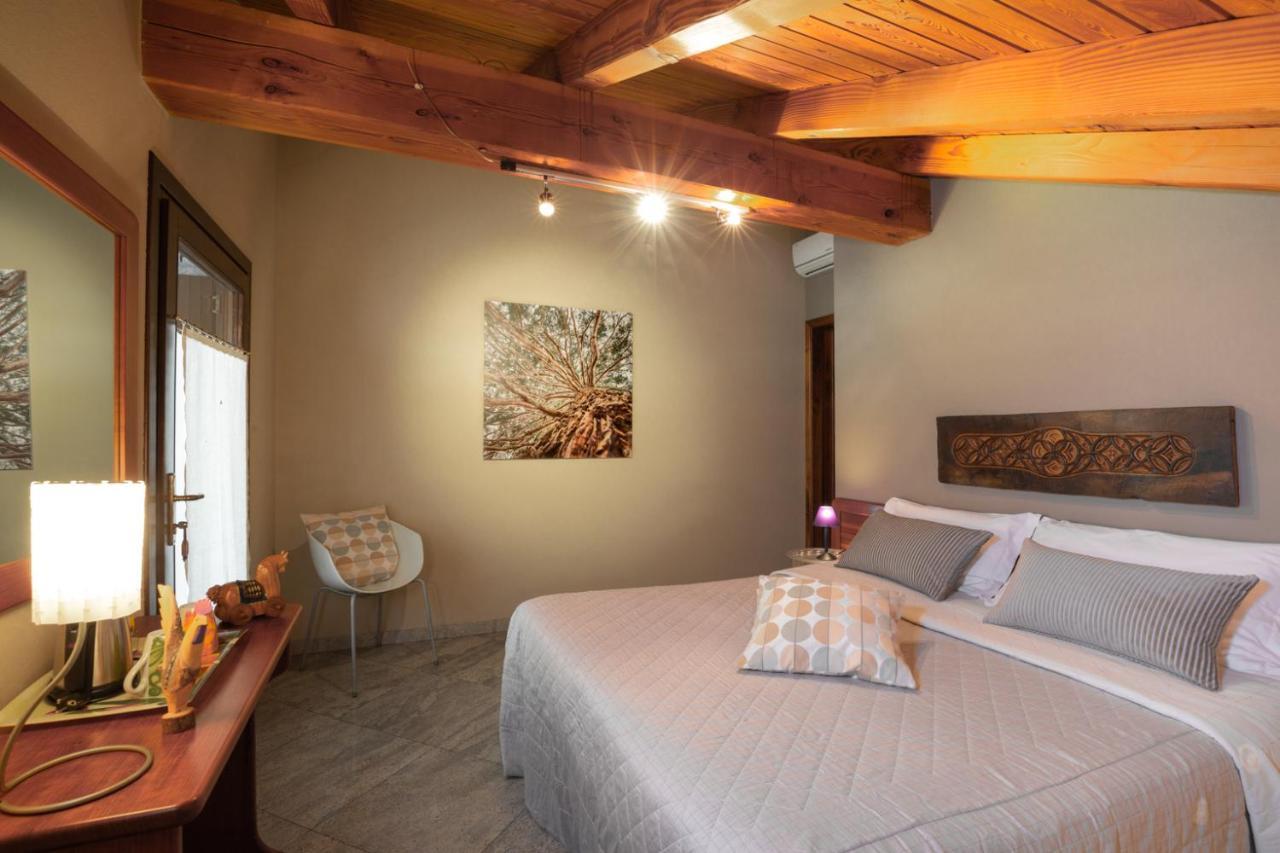 B&B Al Castel Pont-Saint-Martin Exterior foto